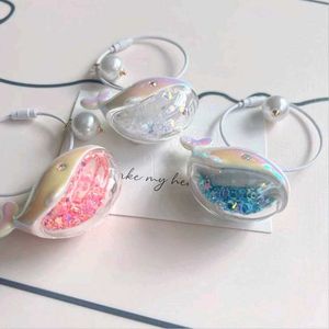 WHALE KEYCHAIN 🐳🤍