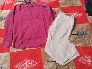 red shirt golden pant