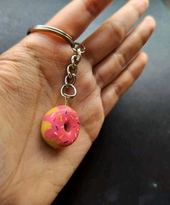 Donut Keychain 🍩