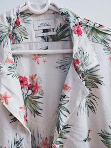 Beach Cool Floral Shirt