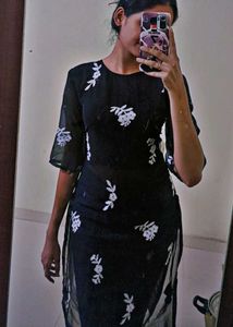 Black Floral Embroidered Kurti