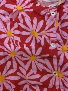 Red Daisy Print Top