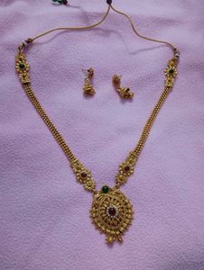 Gold-tone Necklace & Earring Set