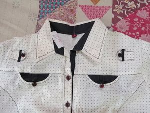 Black Outlined Shirt