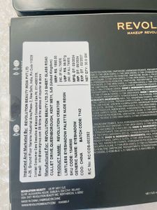 REVOLUTION CREATORLIMITLESS EYESHADOW PALETTE NUDE