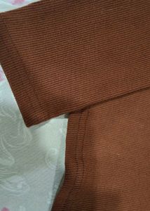 Brown V-Neck Long Sleeve Top