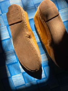 Comfortable Yellow Flats