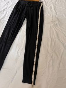 Black Jogger pants -Europe