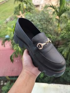 Roadster Black Loafer Shoes