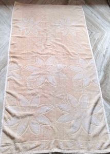 2 towels
