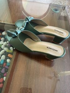 Sandal