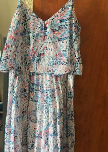 Short knee length dress for teens