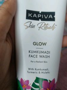 Kapiva Kumkumadi Face Wash