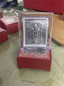 999 Silver Showpiece Perumal Stand