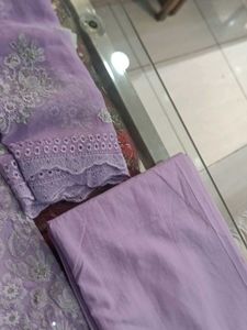 Salwar Kameez Suit (Minor Issue)