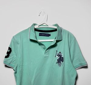 US Polo Assn. T-shirt