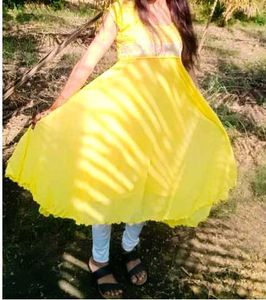 Yellow Dress  💛