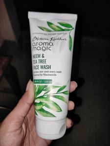 Neem & Tea Tree Face Wash