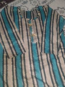 pakistani striped 2 pic kurta Set