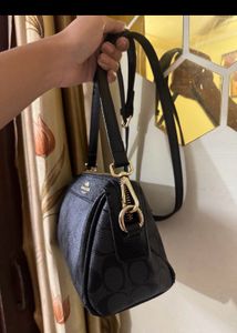 LAST CALL - COACH HIGH QUALITY SLING BAG