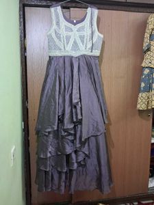 Elegant Ethnic Gown xxl size