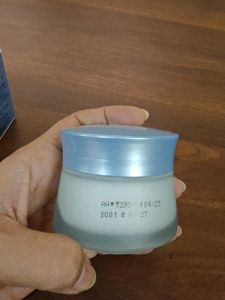New With Tag Pond&#39;s Hydra Miracle Gel