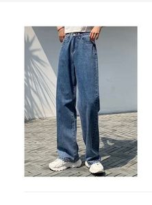 Pocket Wide Leg Jeans