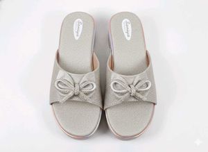 Sparkly Bow Slippers