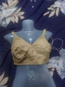 totally new unused bra 40 no