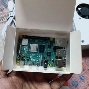 Raspberry Pi 4 Kit