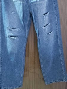 Ripped Wide Leg Jeans