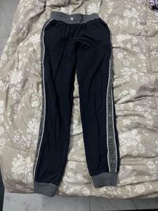 Max Black Joggers