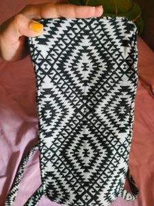 Black &amp; White Color Tote Bag