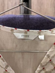Max Festive Top