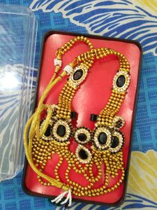 Elegant Necklace &amp; Earring Set