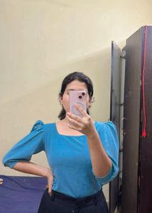 women fitted square - Neck top