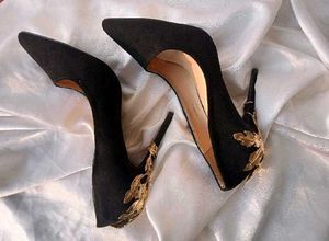 Embellished High Heels Satin Court Heel in Black