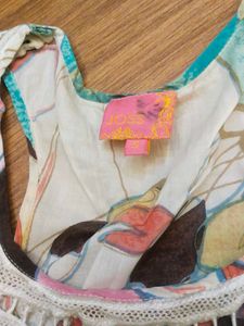 lovely tanktop style Balloon top