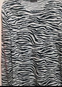 Black &amp; White Printed Top For Girl &amp; Woman 38 Bust