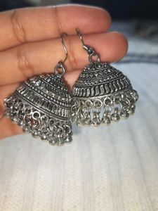 “Women’s Earrings Combo – Multiple Pairs” set of 7