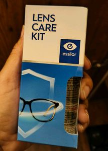 Essilor Lens Care Kit