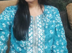 Floral Design Neck &amp; Sleeve Embroidery Work Kurti