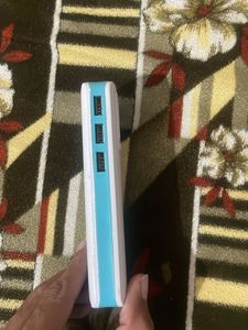 10000MAH POWER BANK WITH CABLE.