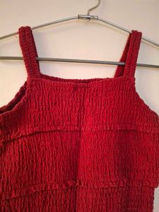 Red Sleeveless Top
