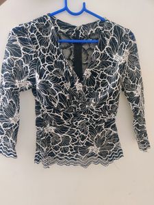 New Black Net Tshirt