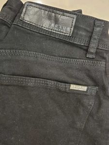 Black Jeans