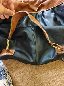 shoulder bag
