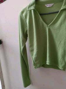 Green Long Sleeve Crop Top