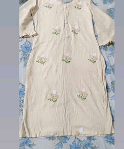 Elegant Embroidered Kurta