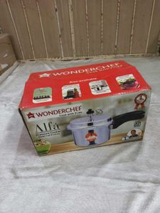Virgin Aluminium Pressure Cooker (3 L)